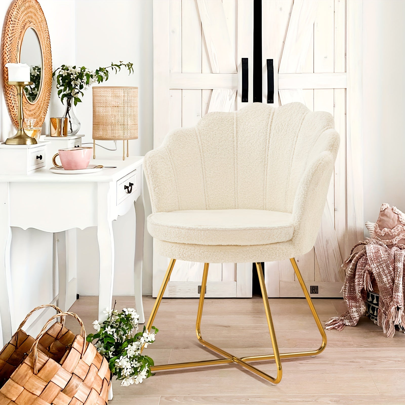 Shell Shape Velvet Dressing Chair