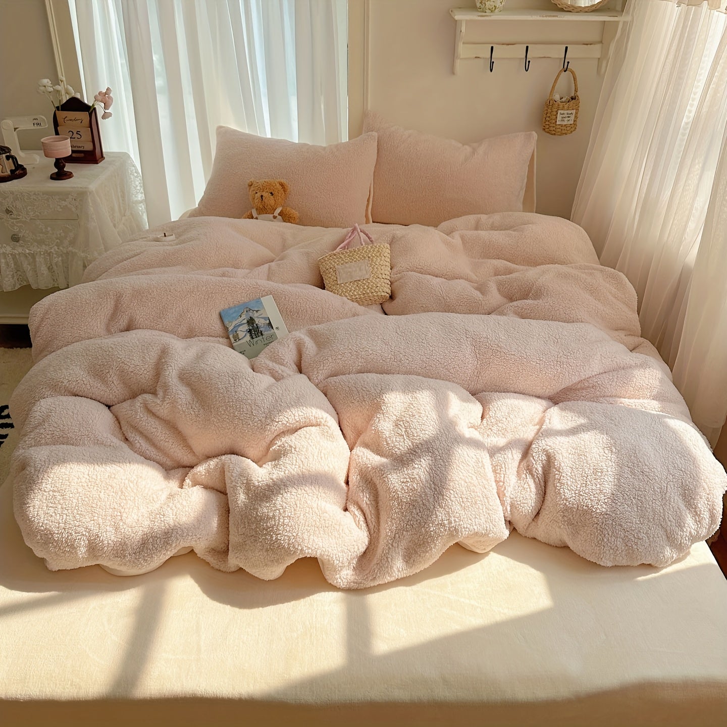 Milk Velvet Four-Piece Set (Duvet Cover*1 + Bed Sheet*1 + Pillowcase*1/2)