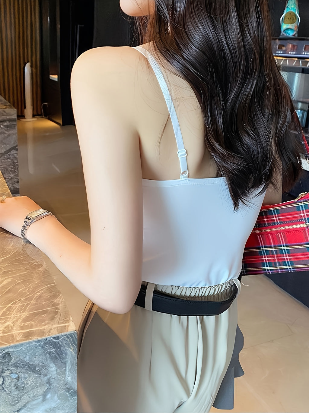 {4pcs} Seamless Sliky Fiber Tank Tops with Built-In Bra