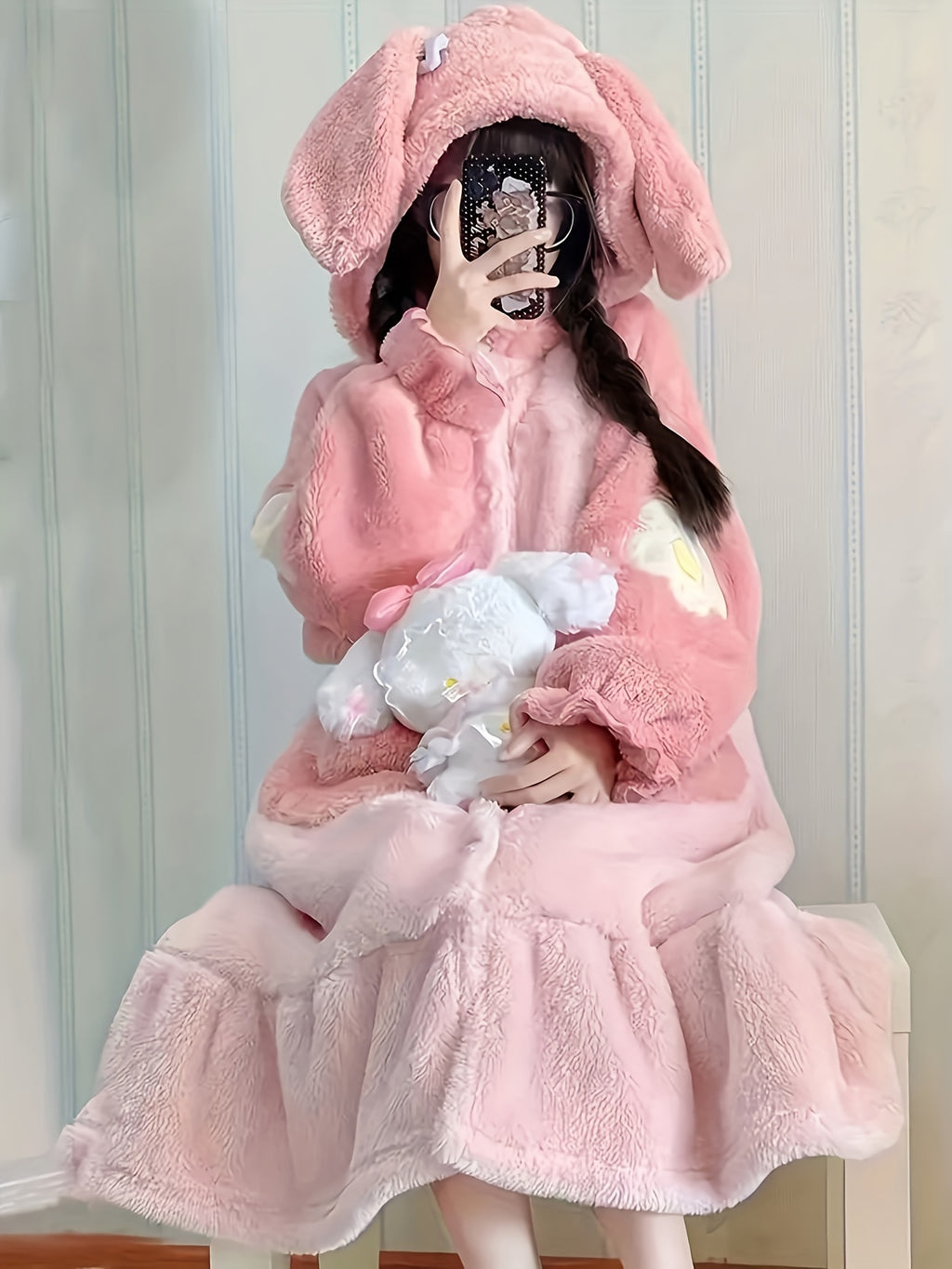 Fleece-Lined Hooded Robe