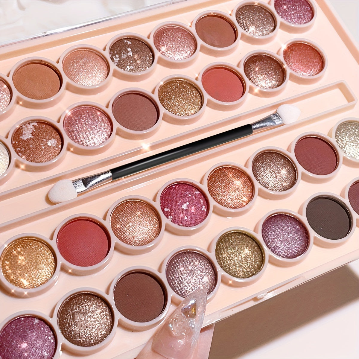 Highly Pigmented Eyeshadow Palette with 34 Shades