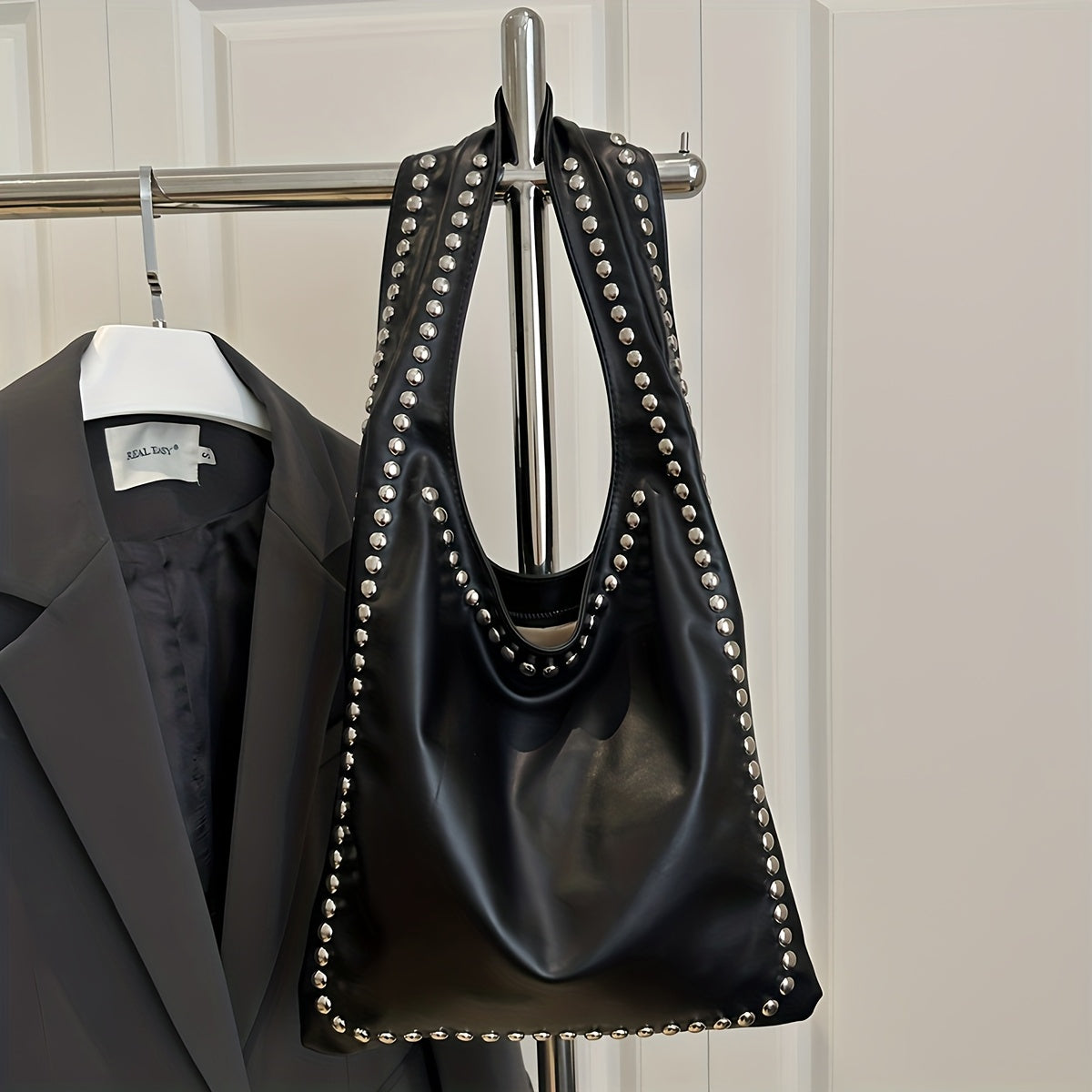 Women's Retro Punk Gothic Handbag - Edgy Shoulder Tote with Zipper Closure, White/Black Handheld Bag, Punk Style Purse for Casual & Formal Outfits, Durable Everyday Shoulder Bag