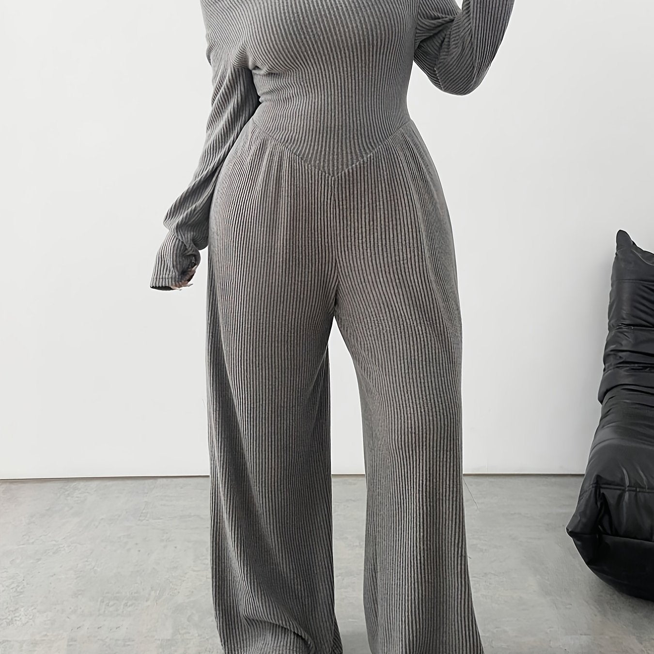 Elegant Off-the-Shoulder Jumpsuit