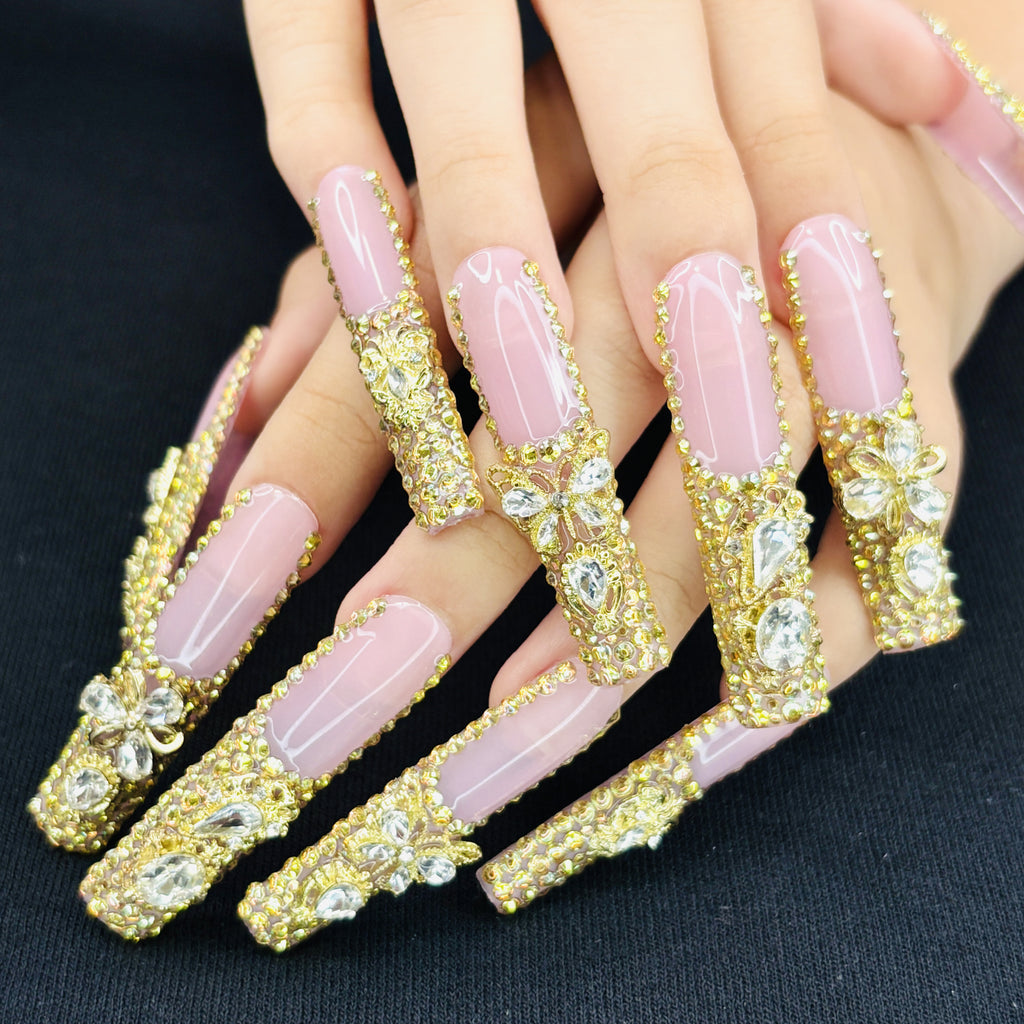 {10pcs} Gold Rhinestone Butterfly Press-On Nails