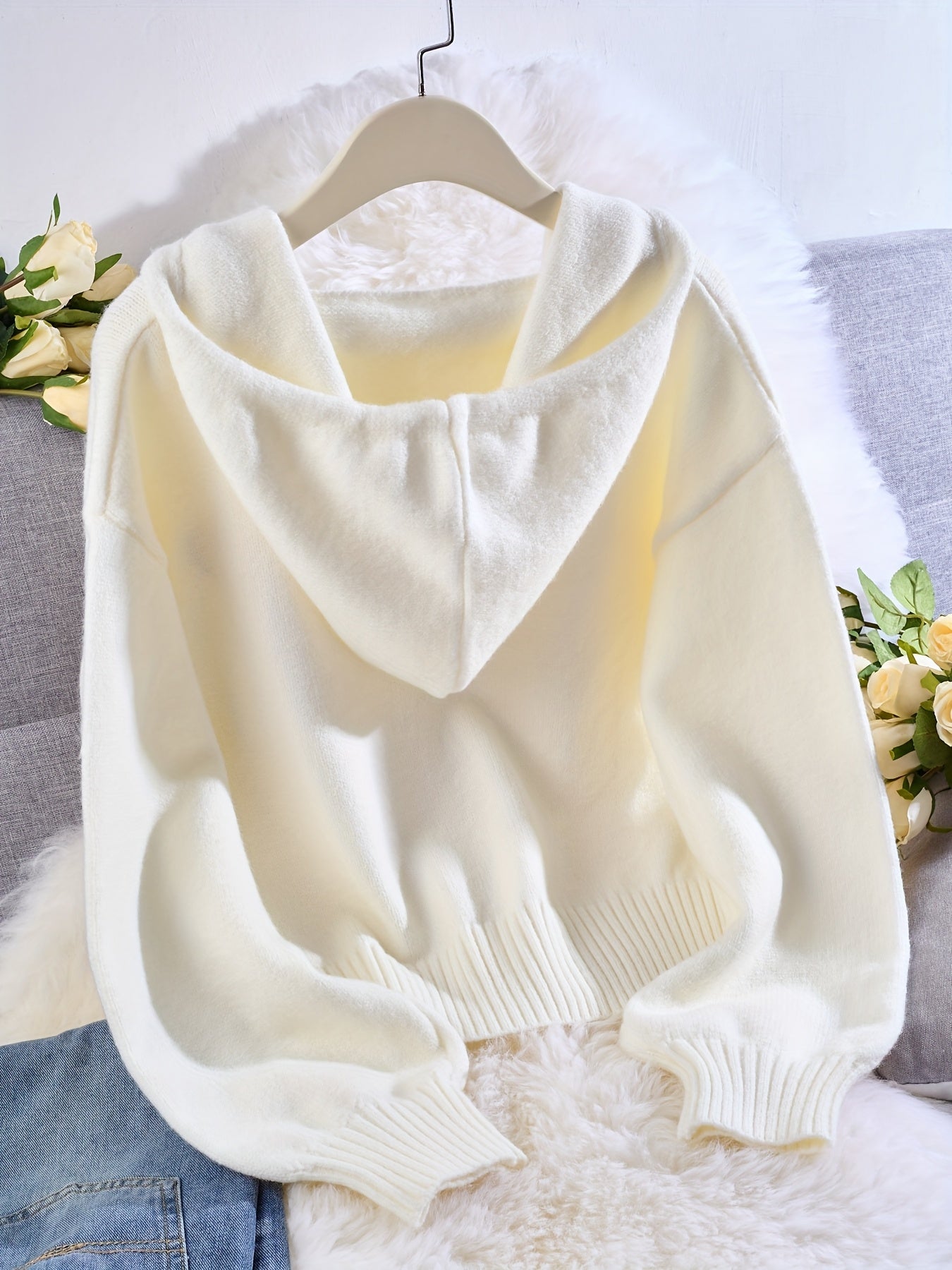 Women's Oversized Hooded Sweatshirt with Red Heart Patch - Cozy Long Sleeve Pullover, Medium Stretch Fabric, Drawstring Hood & Ribbed Cuffs for Fall Winter Casual Wear, Seasonal Wardrobe, Chic Pullover, Durable Construction,