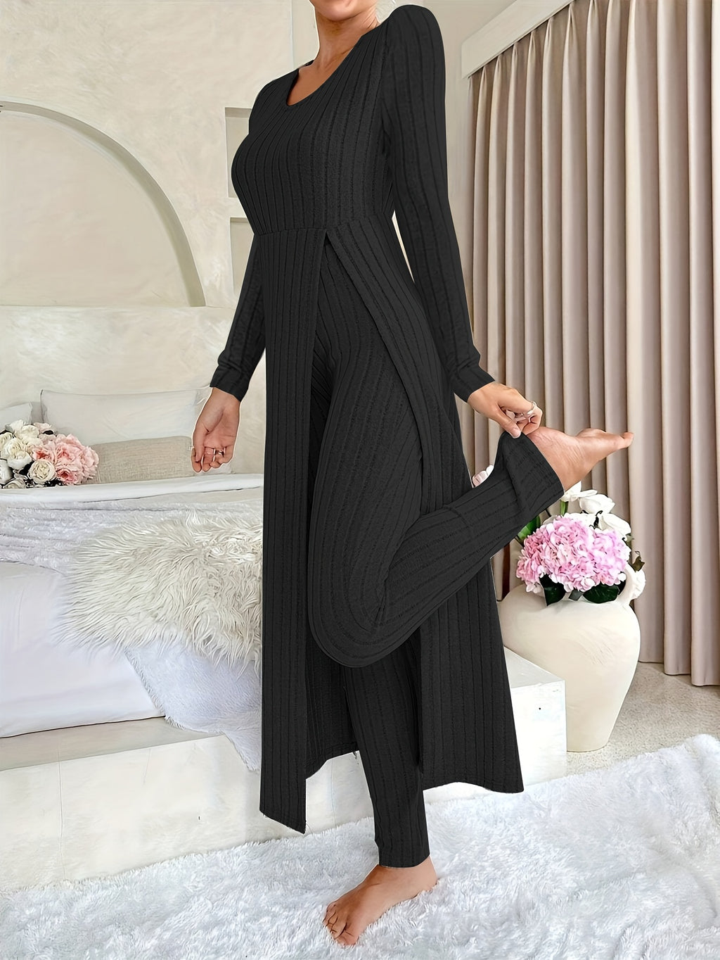 Two-piece Set of Ribbed Long-sleeved Top and Pants