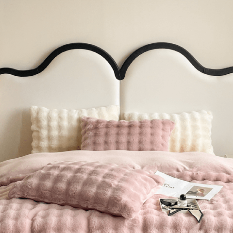 {2pcs} Bubble Imitation Rabbit Plush Pillowcases