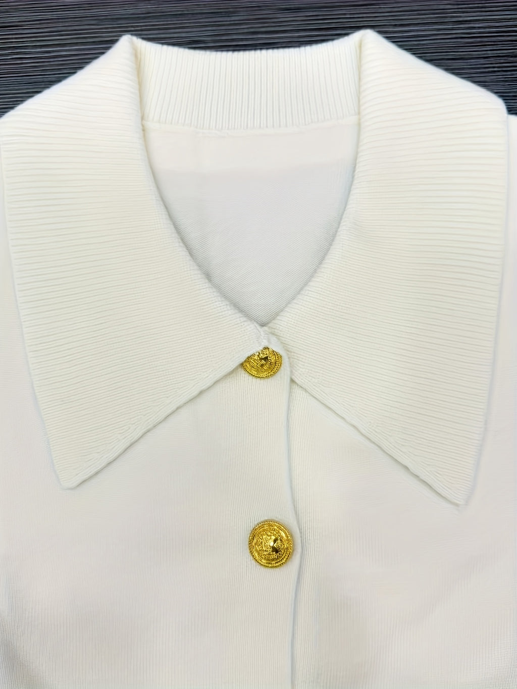 Women's Trendy Elegant and Stylish White Cardigan Sweater for Autumn/Winter, Machine Washable Hand Washable