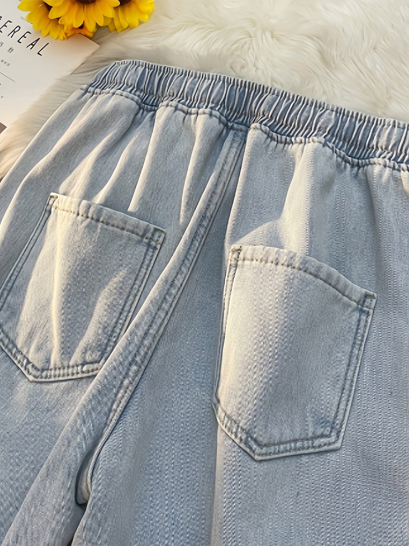 Fleece-Lined Heat-Retaining Slimming Elastic Waist Drawstring Light Blue Jeans