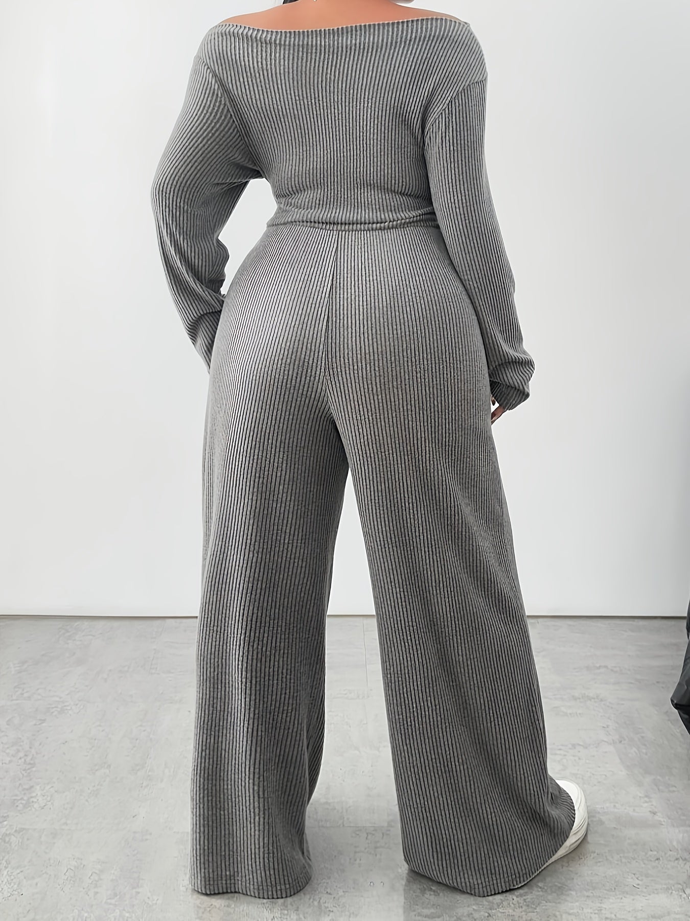 Elegant Off-the-Shoulder Jumpsuit