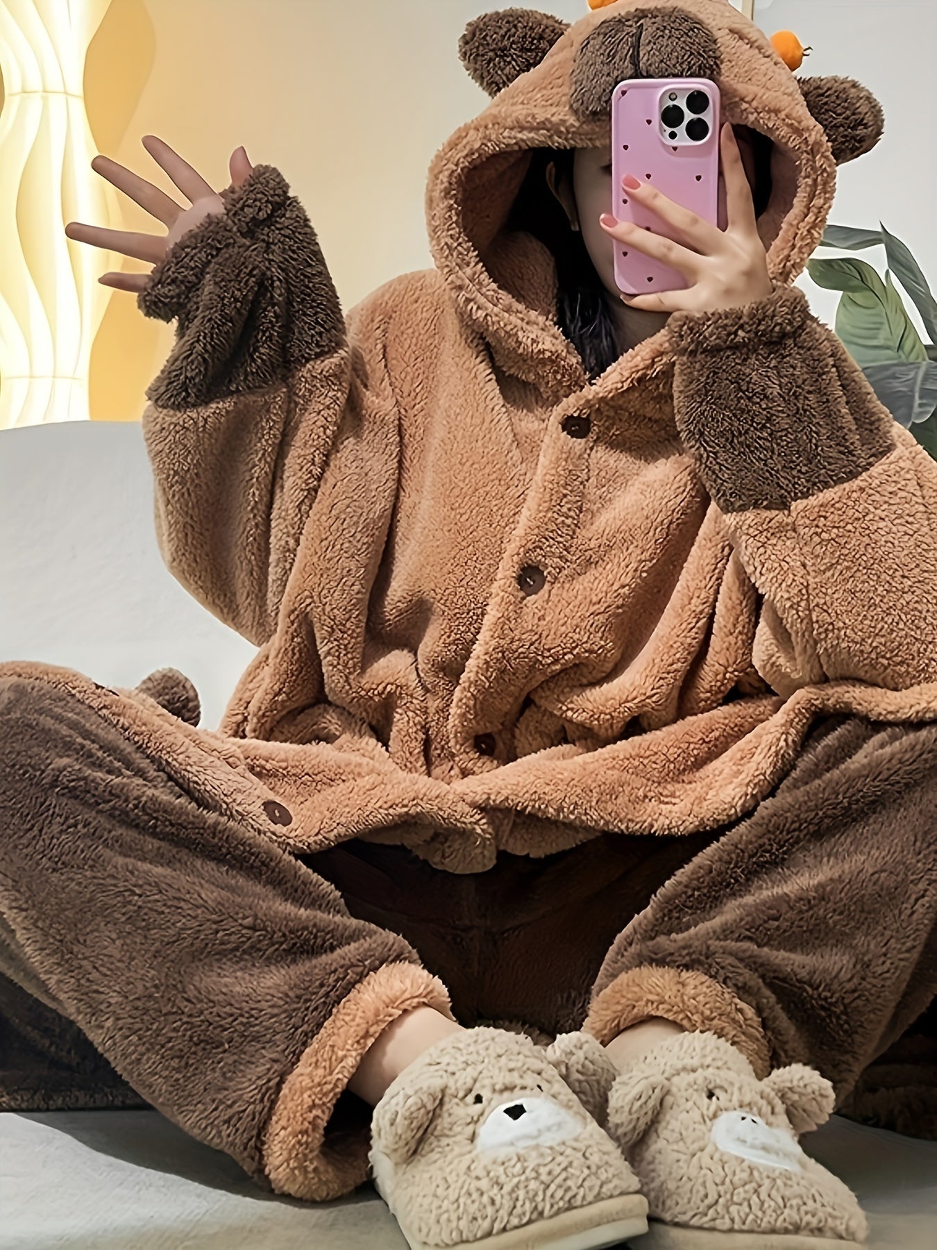 Capybara Long-Sleeved Plush Dress Robe