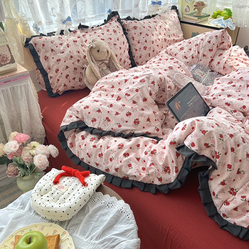 French Black Lace Bedding Set of 4pcs