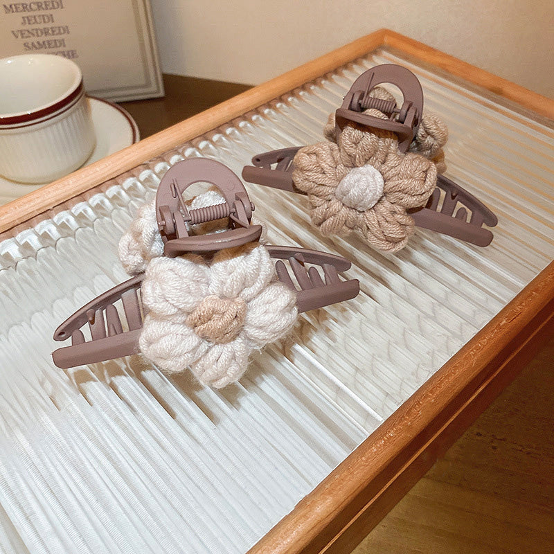 {2pcs} Knitted Floral Hair Claw Clip