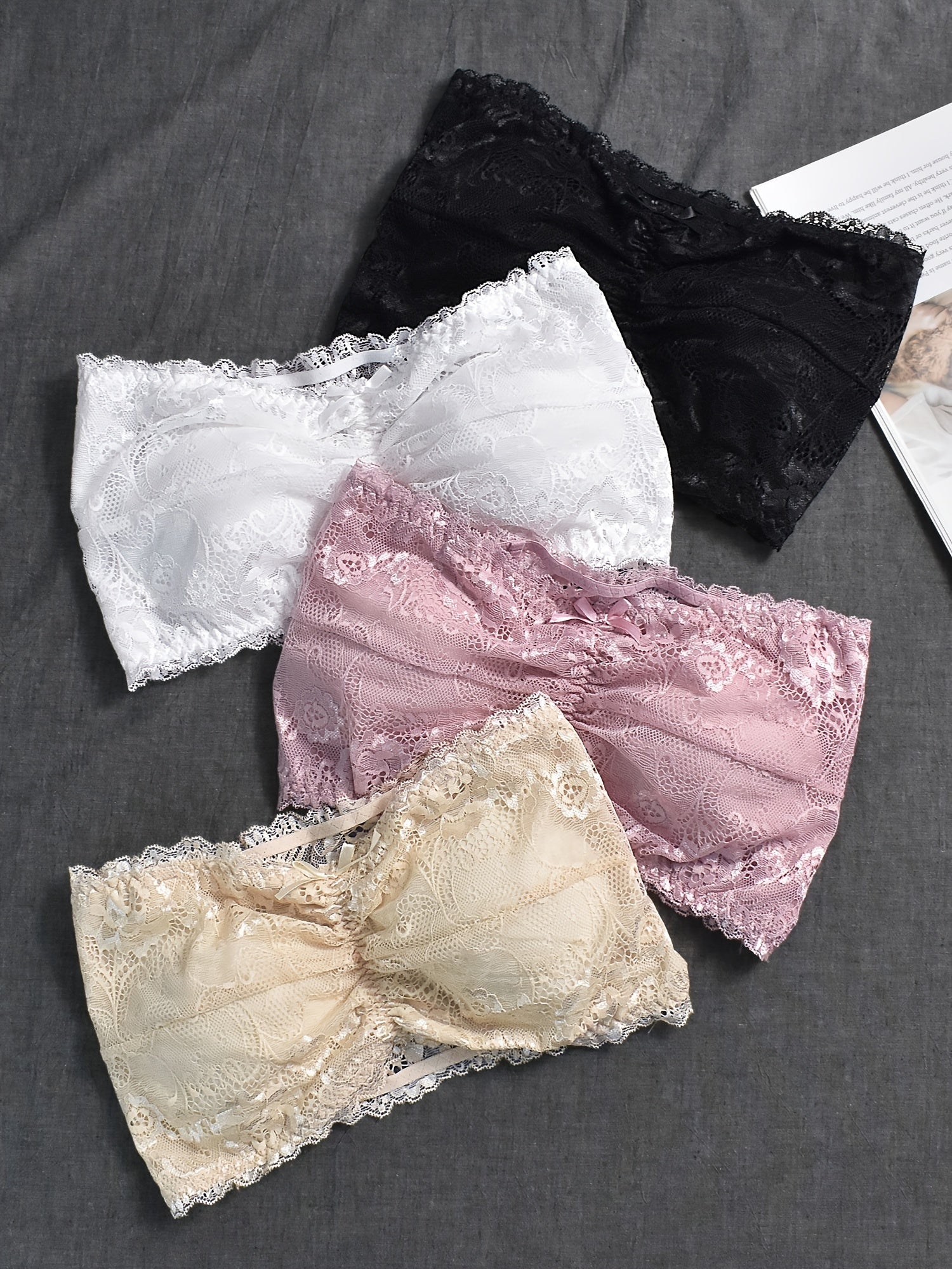 {4 Pack} Elegant Bra Set