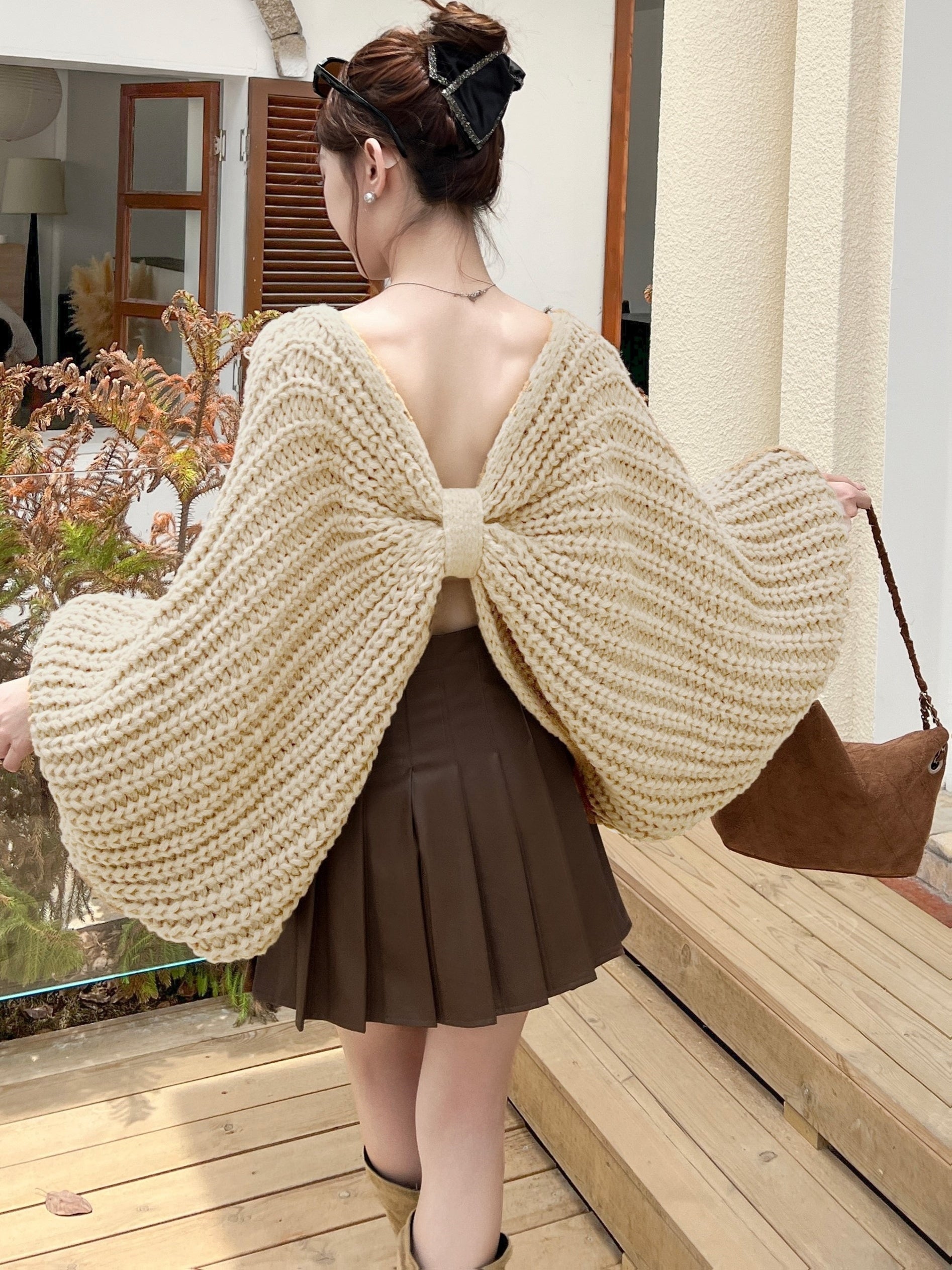 Women'S Vintage-Inspired Oversized V-Neck Sweater with Large Bow & Chest Knot - & Brown Color Block, Short Length, Spring/Fall Layering Piece for Casual & Formal, Spring Fall Layering, Classic Knitwear, Soft Texture