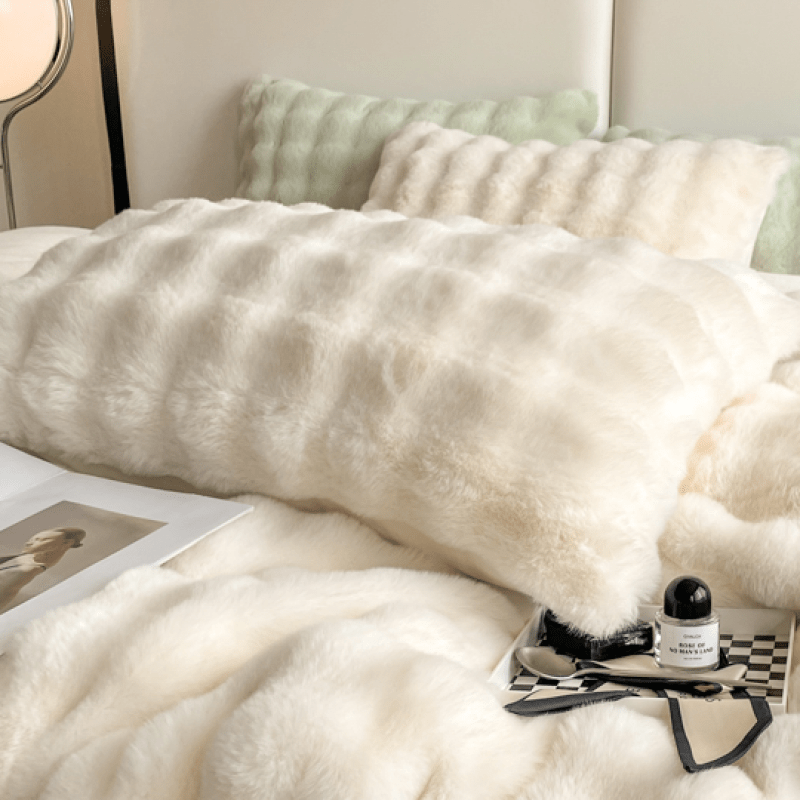 {2pcs} Bubble Imitation Rabbit Plush Pillowcases