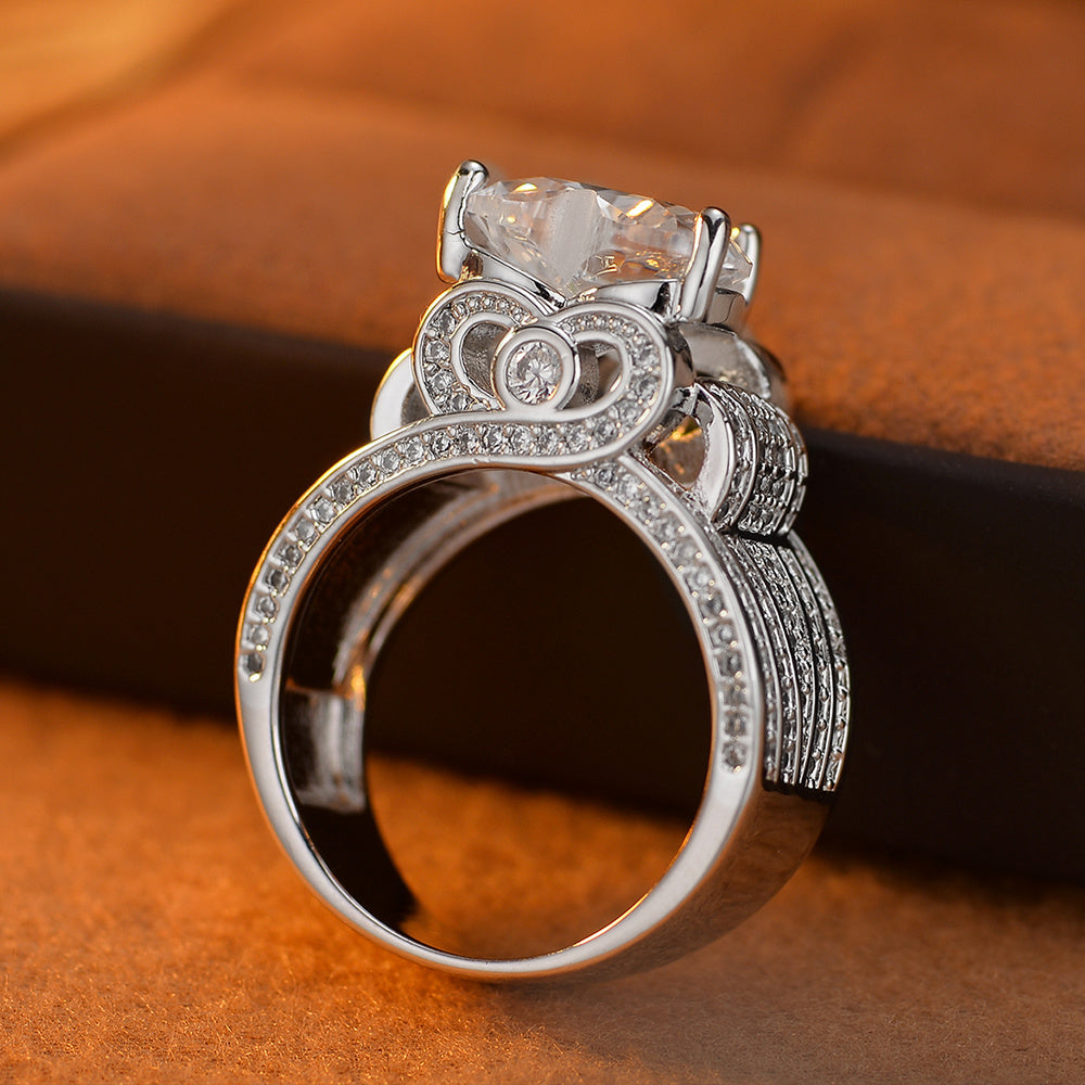 925 Sterling Silver Women'S Wedding Ring with Heart-Shaped 5A Zirconia Design