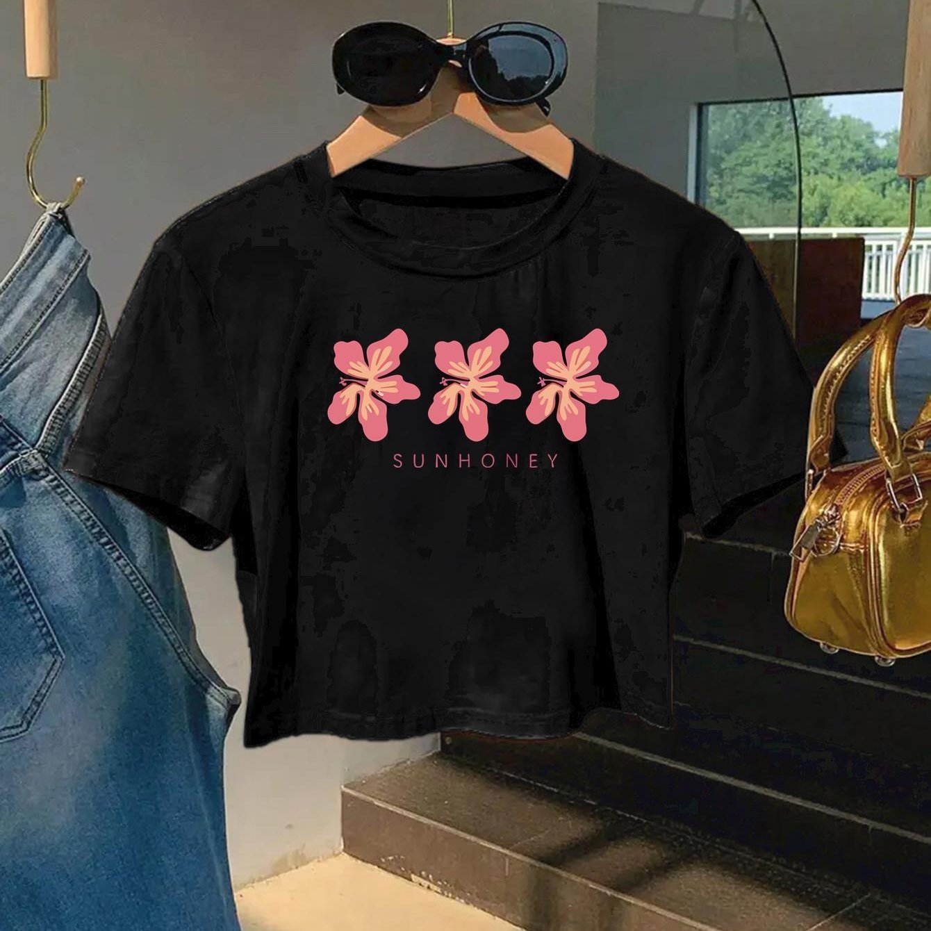 Floral Print Crop Top - "SUNHONEY"