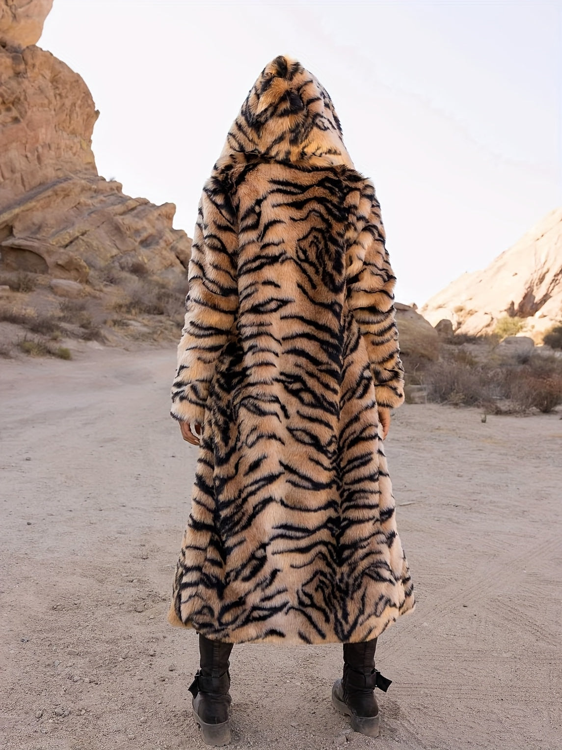 Women's Elegant Leopard Print Hooded Coat with Faux Grass Lining - Long Winter Warmth, Slim-Fit Tailored Outerwear, Single-Breasted Closure & Luxurious Fur-Like Texture for Casual & Formal Outfits (Dry Clean Only) - Autumn/Wi