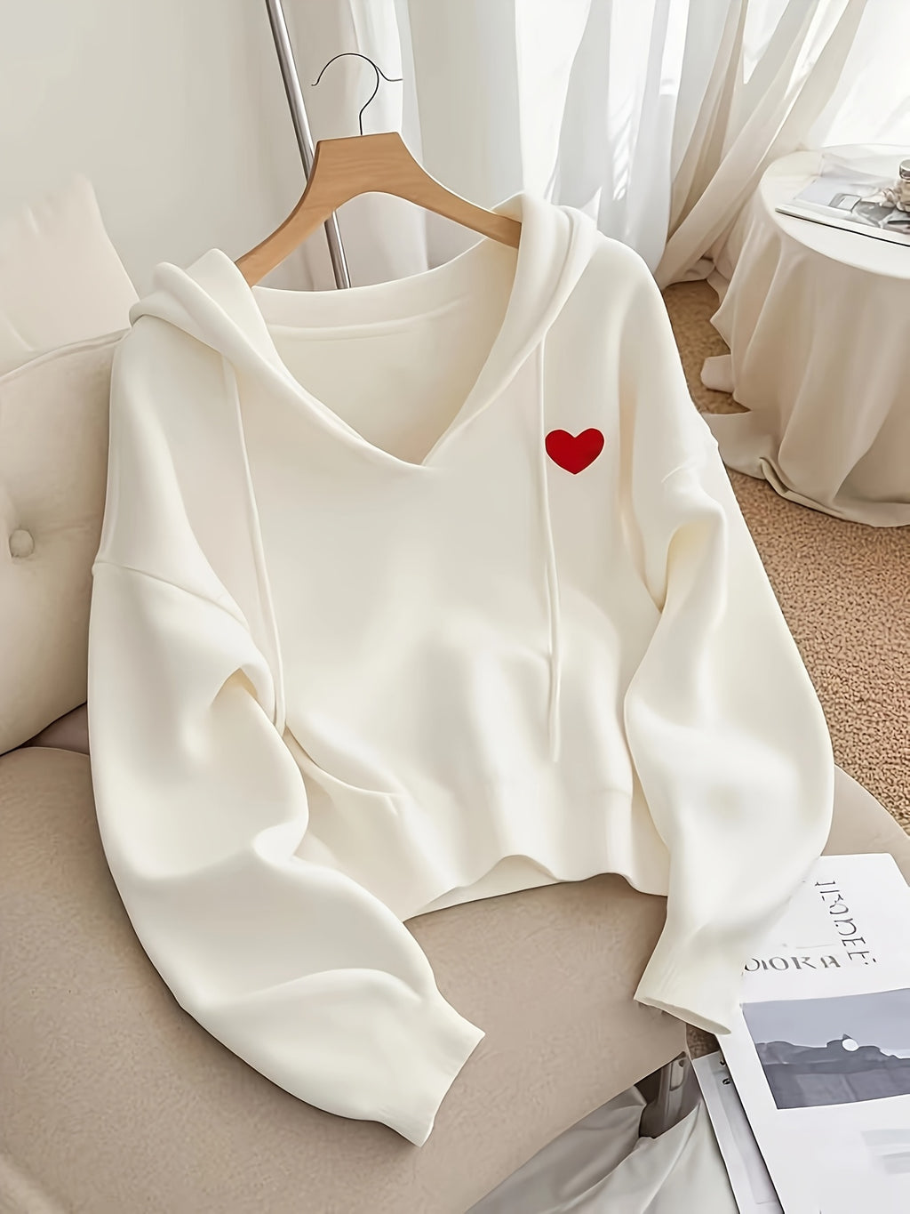 Women's Oversized Hooded Sweatshirt with Red Heart Patch - Cozy Long Sleeve Pullover, Medium Stretch Fabric, Drawstring Hood & Ribbed Cuffs for Fall Winter Casual Wear, Seasonal Wardrobe, Chic Pullover, Durable Construction,