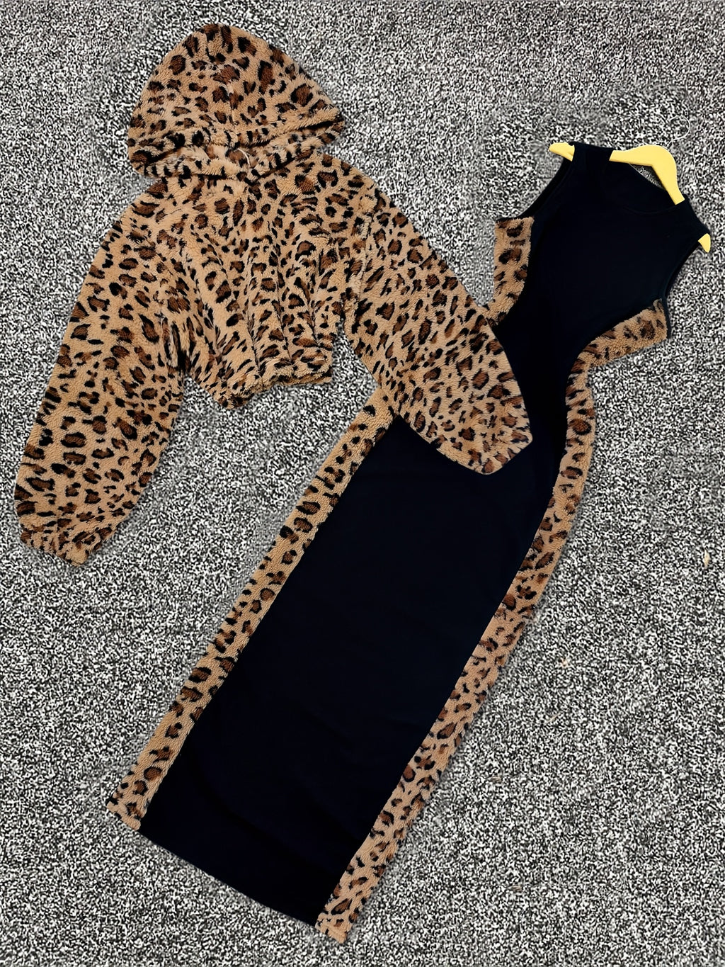 Women'S Y2K Style Dark Leopard Print Plush Hooded Long Sleeve Crop Top & Black Spliced Leopard Print Sleeveless Dress Set, 2pcs Outfit for Fall/Winter, Casual Attire|Y2K Fashion|Plush Material, Set For Woman, Dress For Woman,