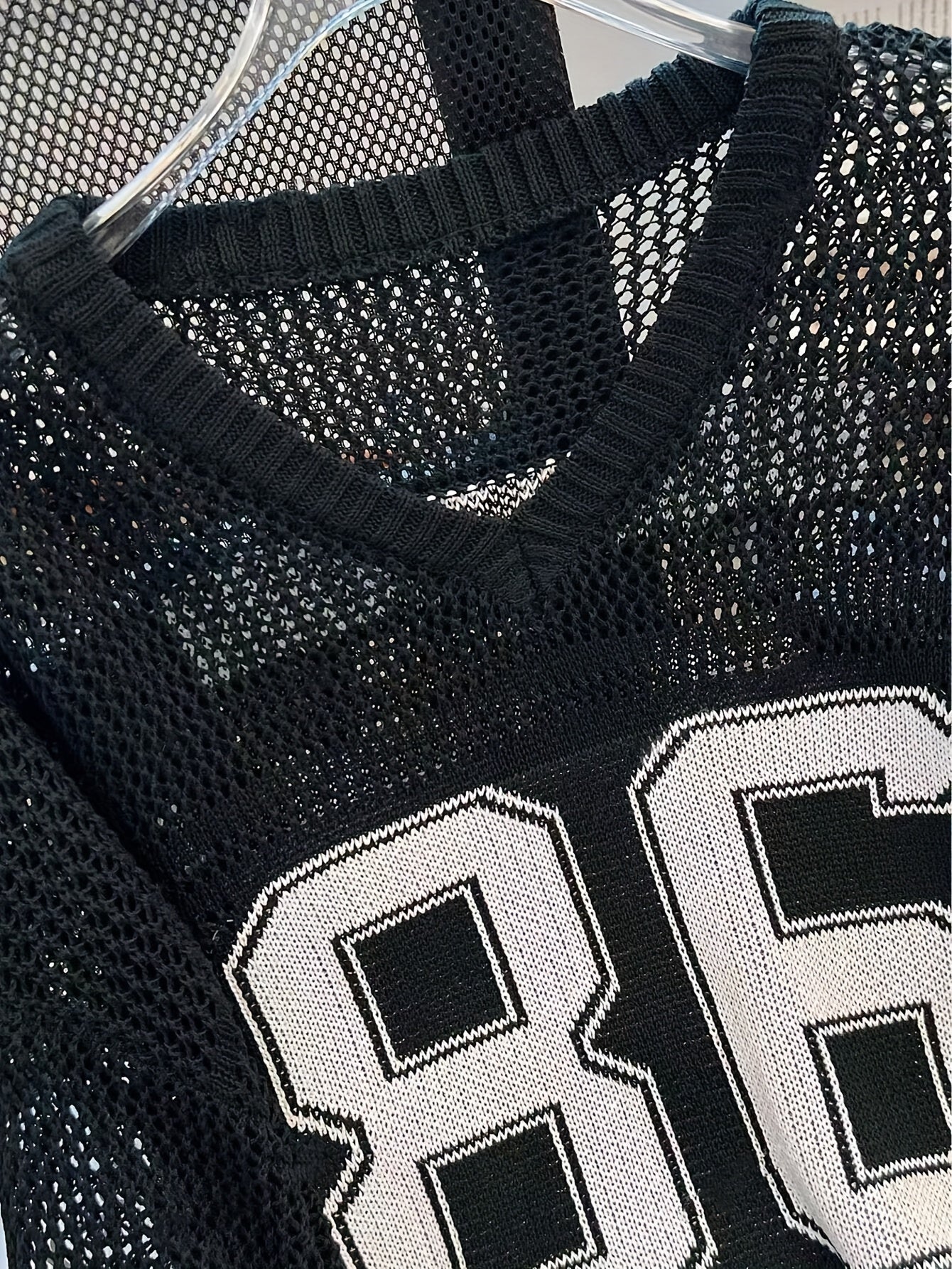 Women's Y2K Top - V-Neck Long Sleeve Mesh Blouse with 86 & Star Cut-Out Design, Breathable Black/White Contrast for Spring/Summer Casual Outfits, Cute Blouse, Versatile Clothing, Contrast Color Design