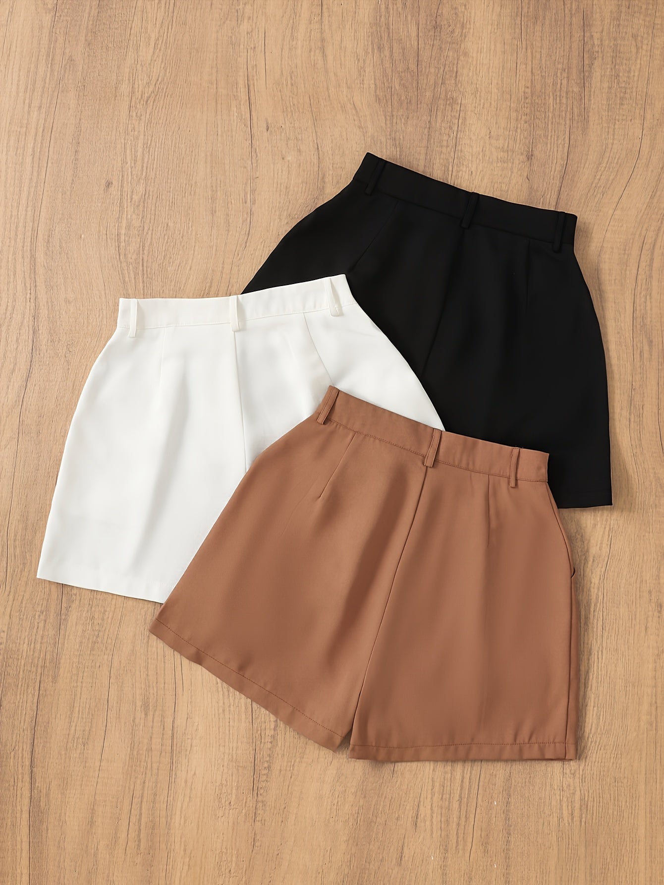 Outing Casual High-Waist Shorts Set of Three, Perfect for Outdoor