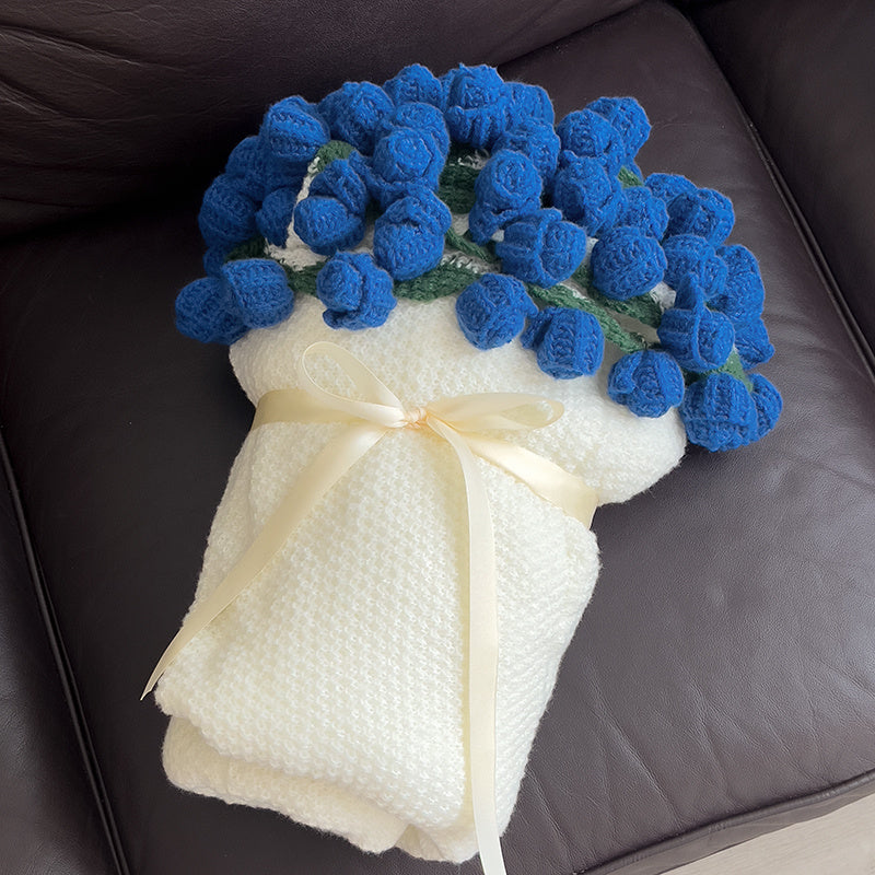 Rose Bouquet Throw Blanket