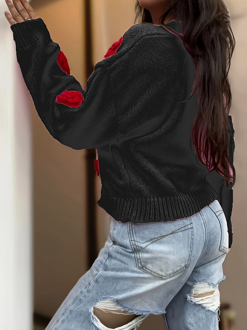 Chic Handmade Heart Pattern V-Neck Cardigan