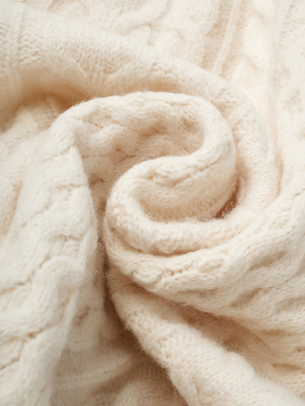 Cable- Oversized Sweater