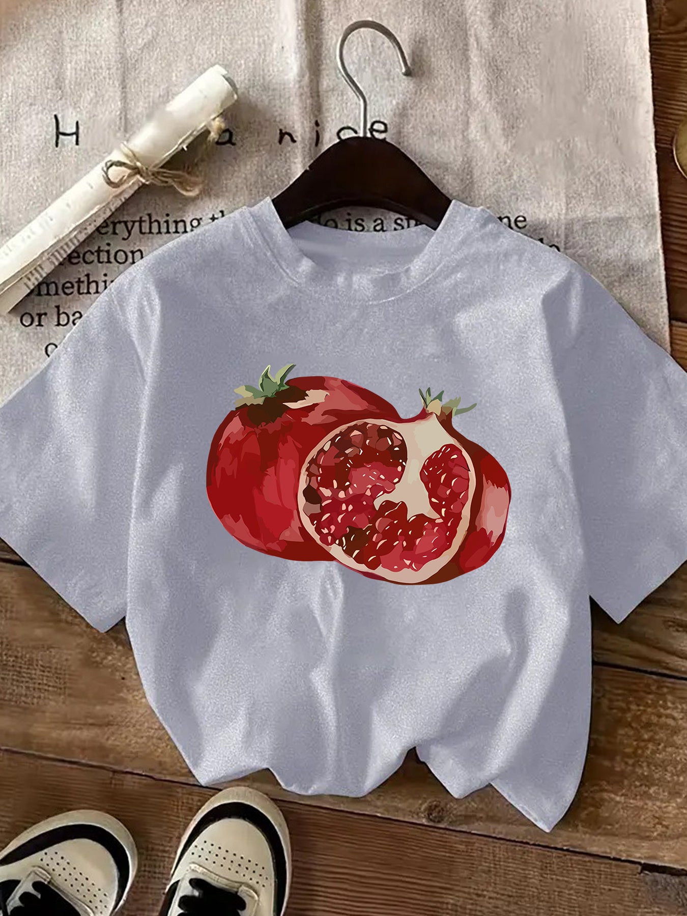 Soft Polyester Crew Neck Short Sleeve T-Shirt