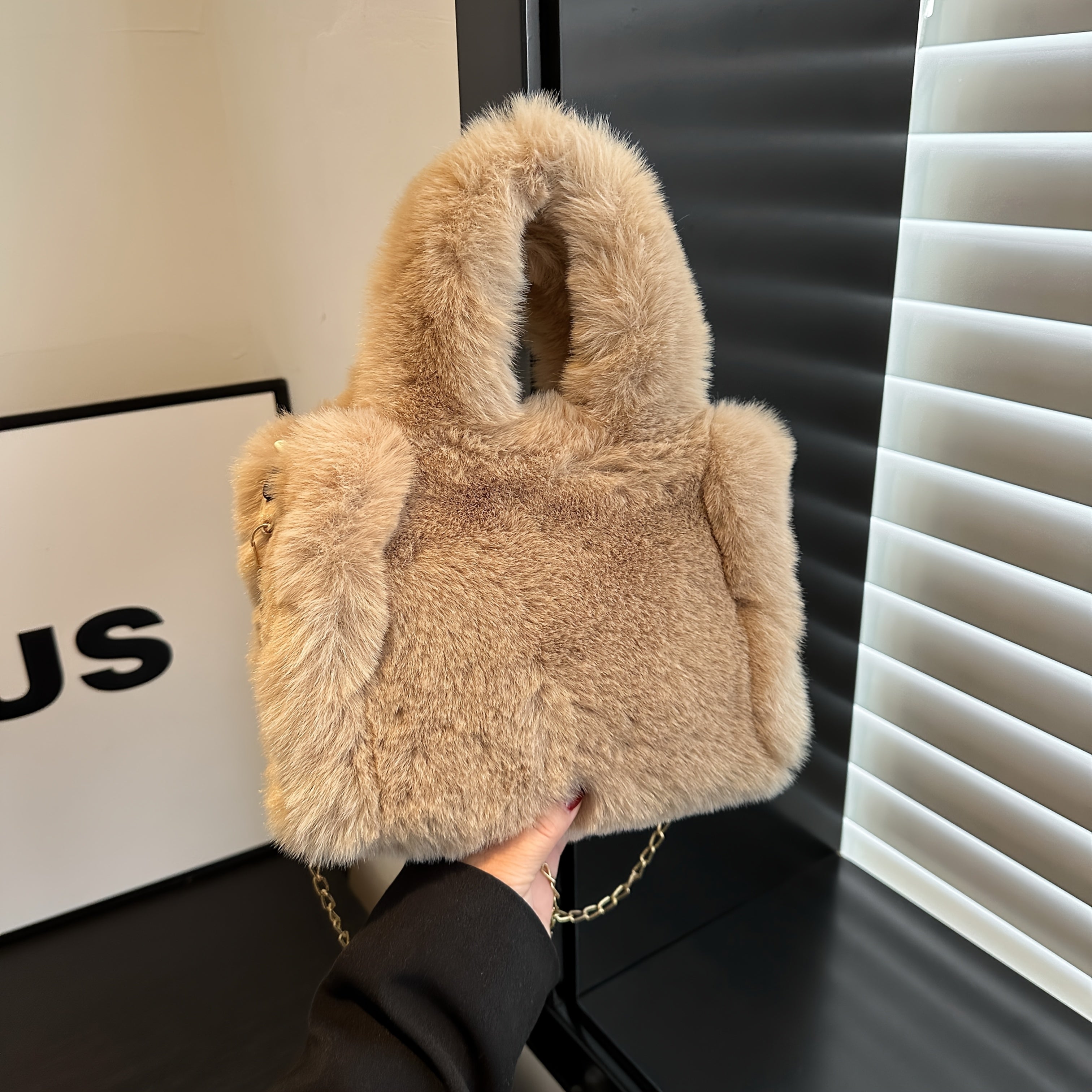 Plush Faux Fox Fur Classic Stylish Versatile Casual Shoulder Bag