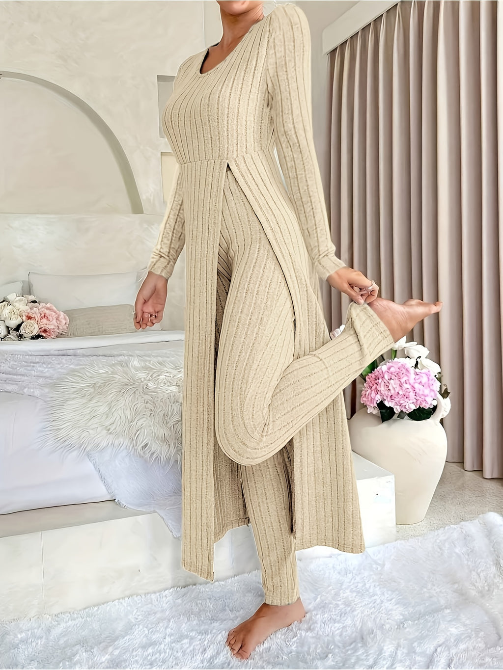 Two-piece Set of Ribbed Long-sleeved Top and Pants