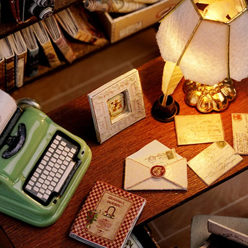 Kids Wooden Miniature Dollhouses Kit