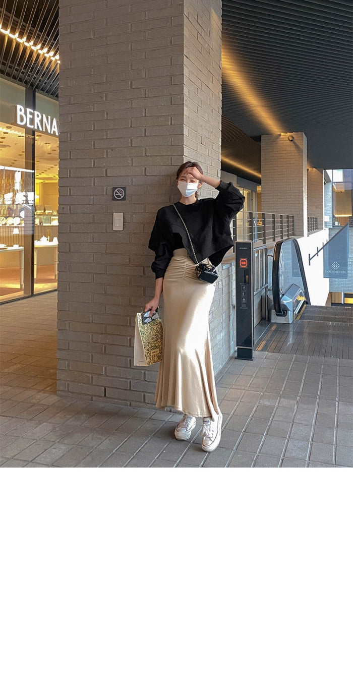 Folds Maxi Knit Skirt