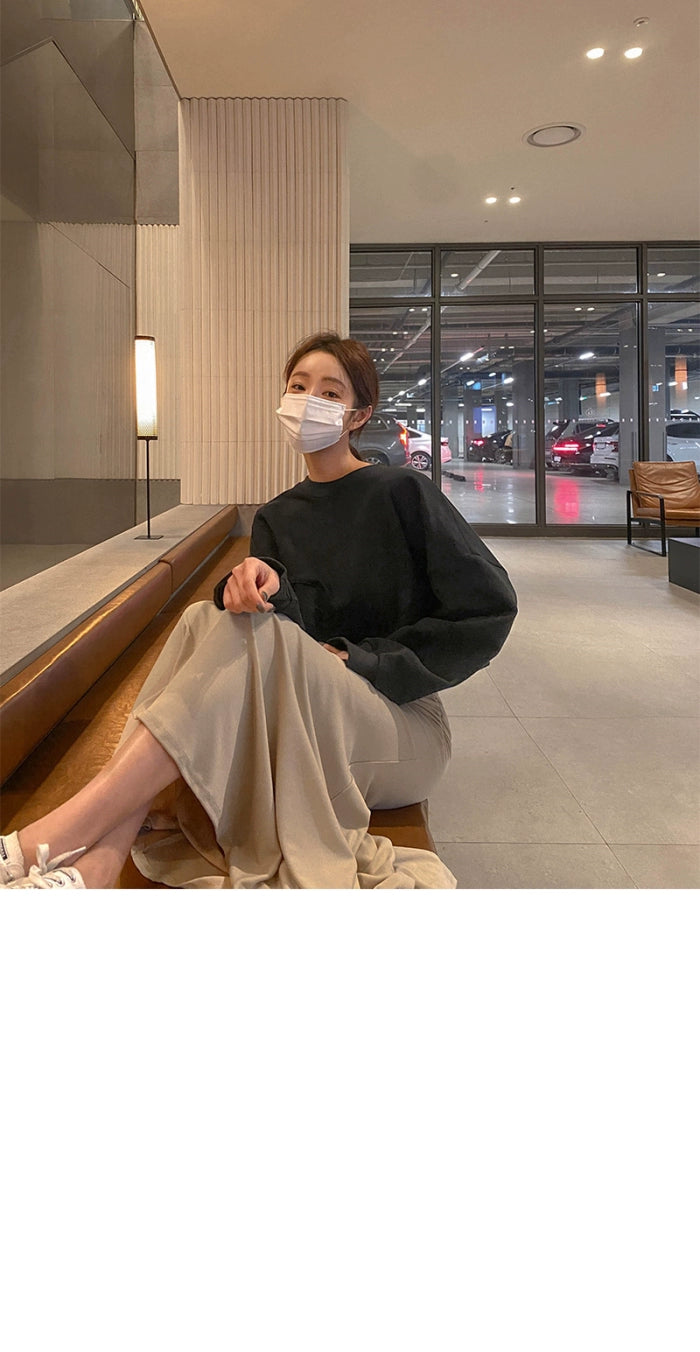 Folds Maxi Knit Skirt