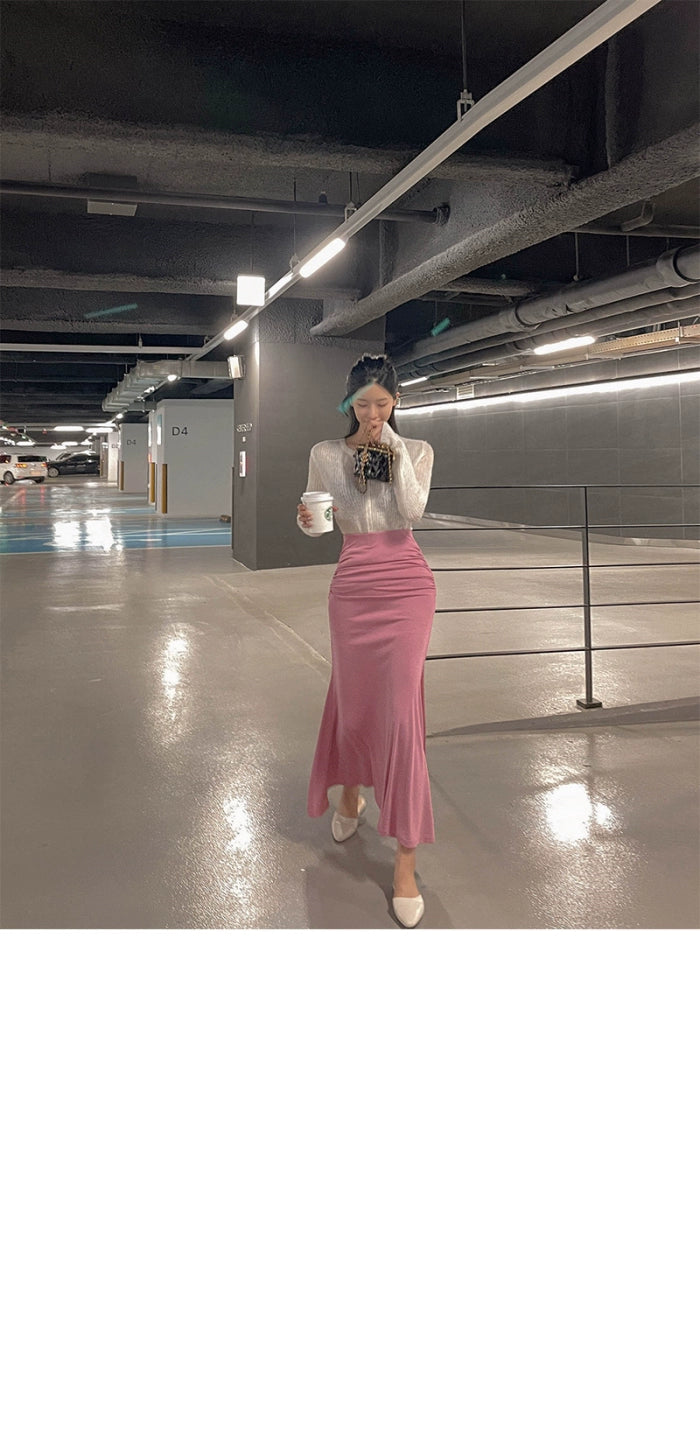 Folds Maxi Knit Skirt