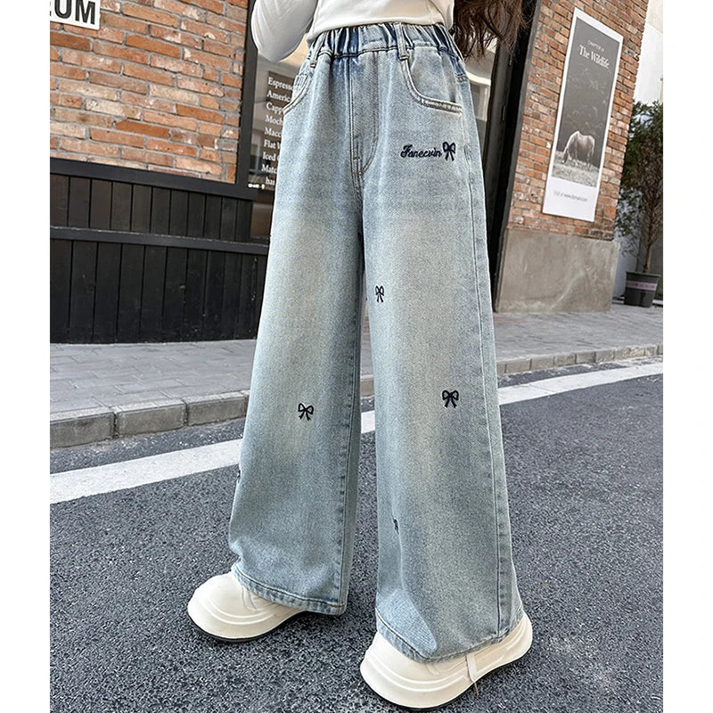 Girls' Wide-Leg Light Wash Denim Jeans with Bow Embroidery