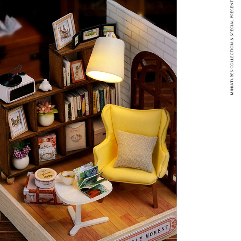 Wooden Miniature Doll House DIY Handmade Assembly Model Building Kit With Dust Cover