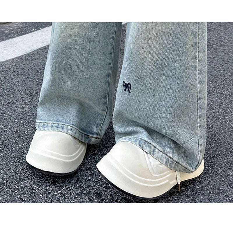 Girls' Wide-Leg Light Wash Denim Jeans with Bow Embroidery
