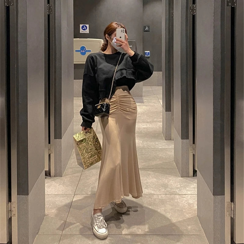 Folds Maxi Knit Skirt