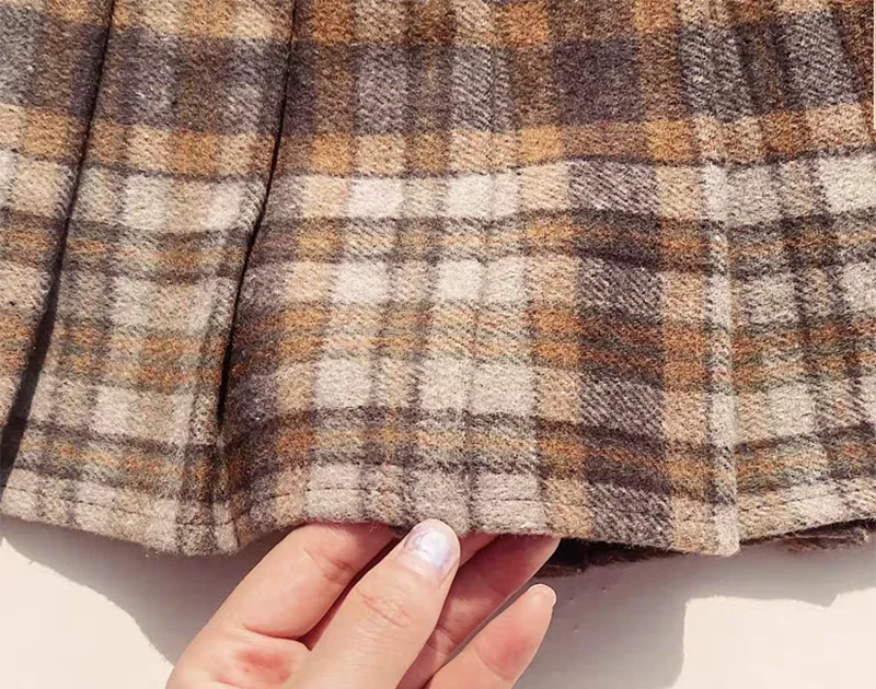 Plaid Woolen Pleated Skirt