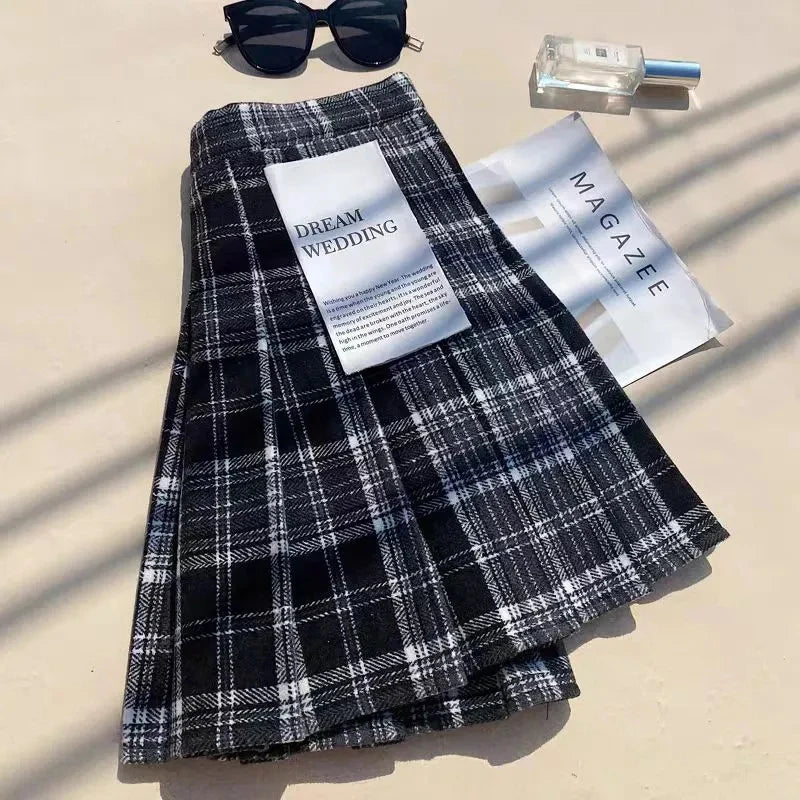 Plaid Woolen Pleated Skirt