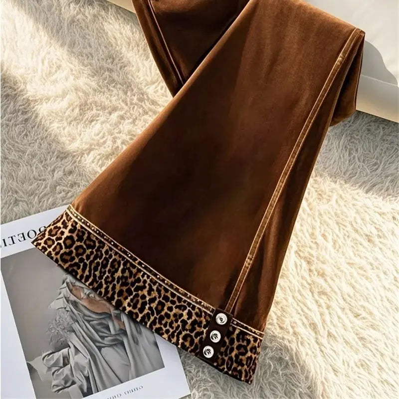 Leopard Print Trim Pant