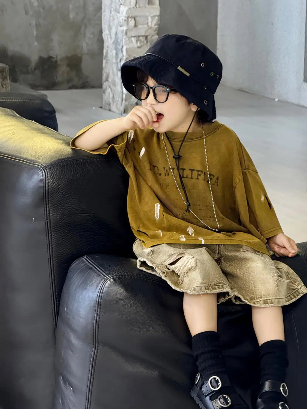 100-150cm Boys' clothing set summer new style children's ripped denim shorts tie dye short sleeved T-shirt 2-piece set