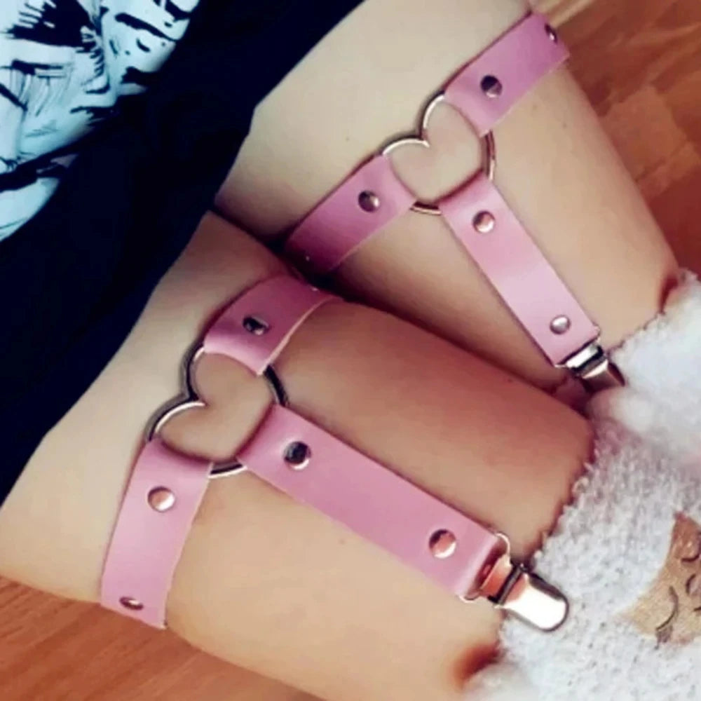 PU Leather Heart Gaterbelts