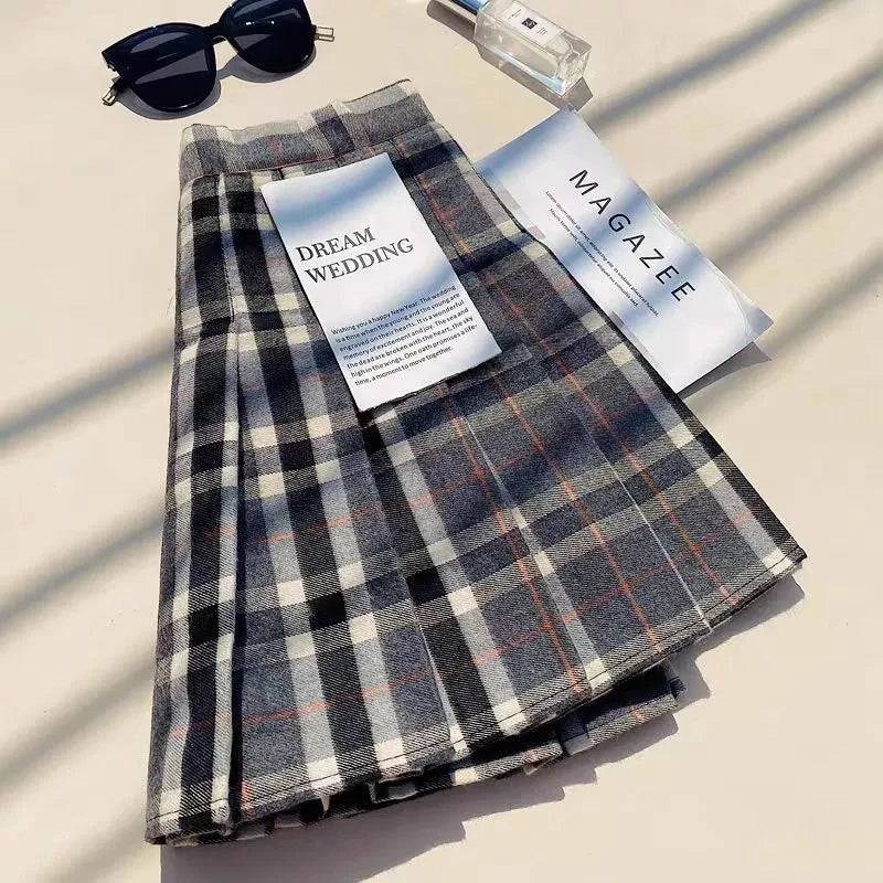 Plaid Woolen Pleated Skirt