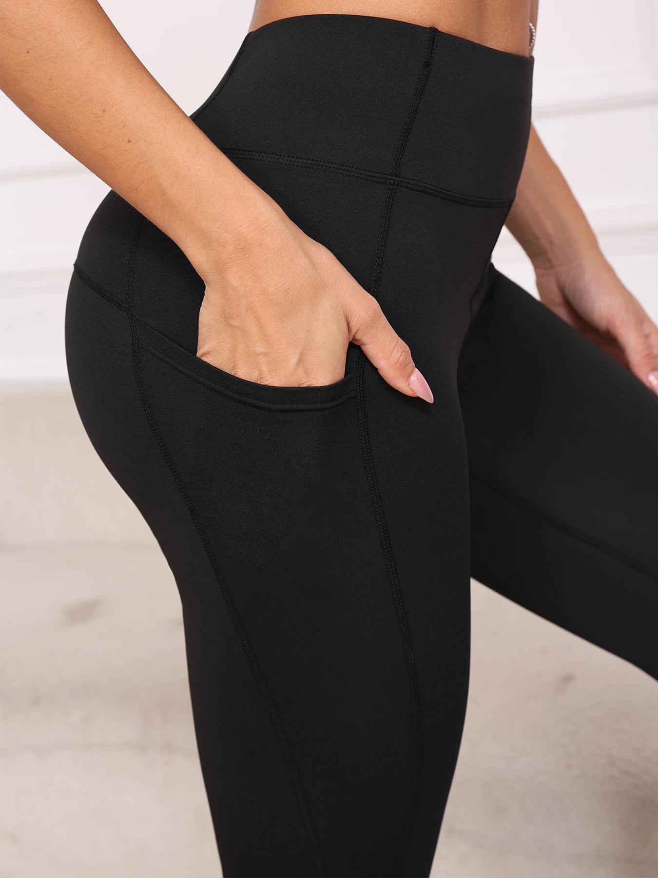Bell Bottom Active Pant with Pockets