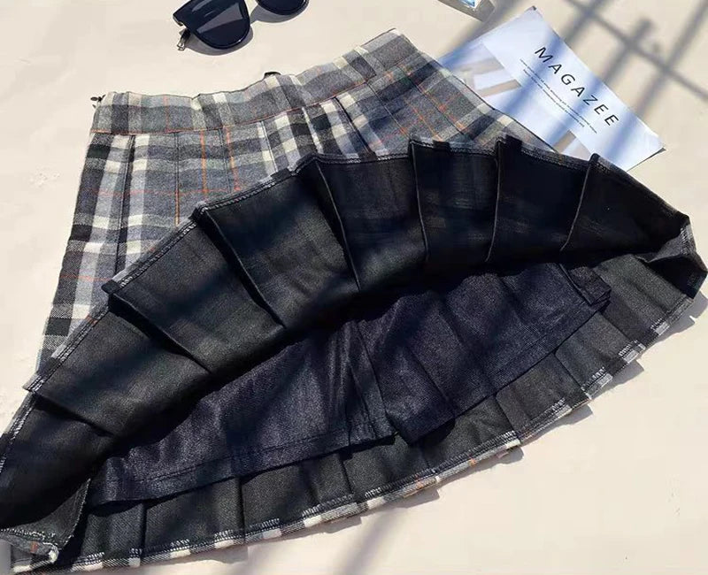 Plaid Woolen Pleated Skirt