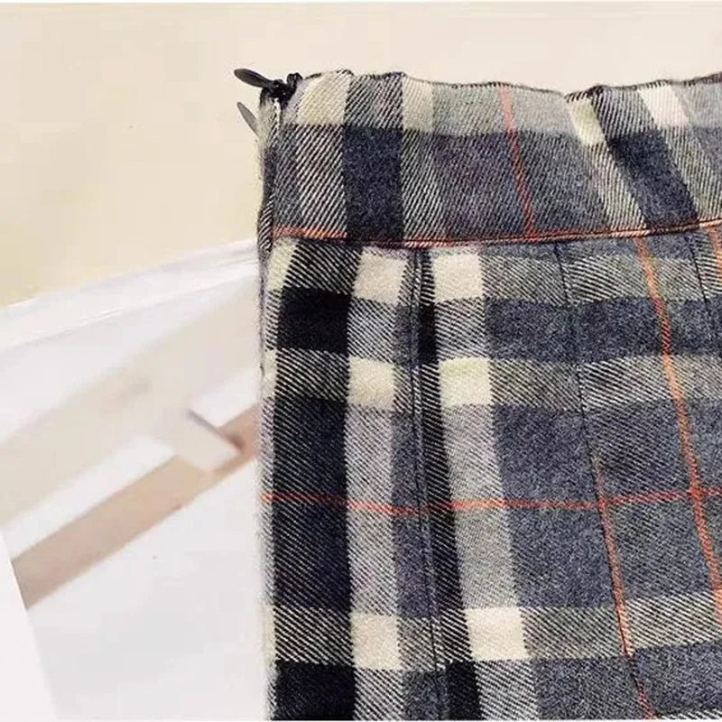 Plaid Woolen Pleated Skirt